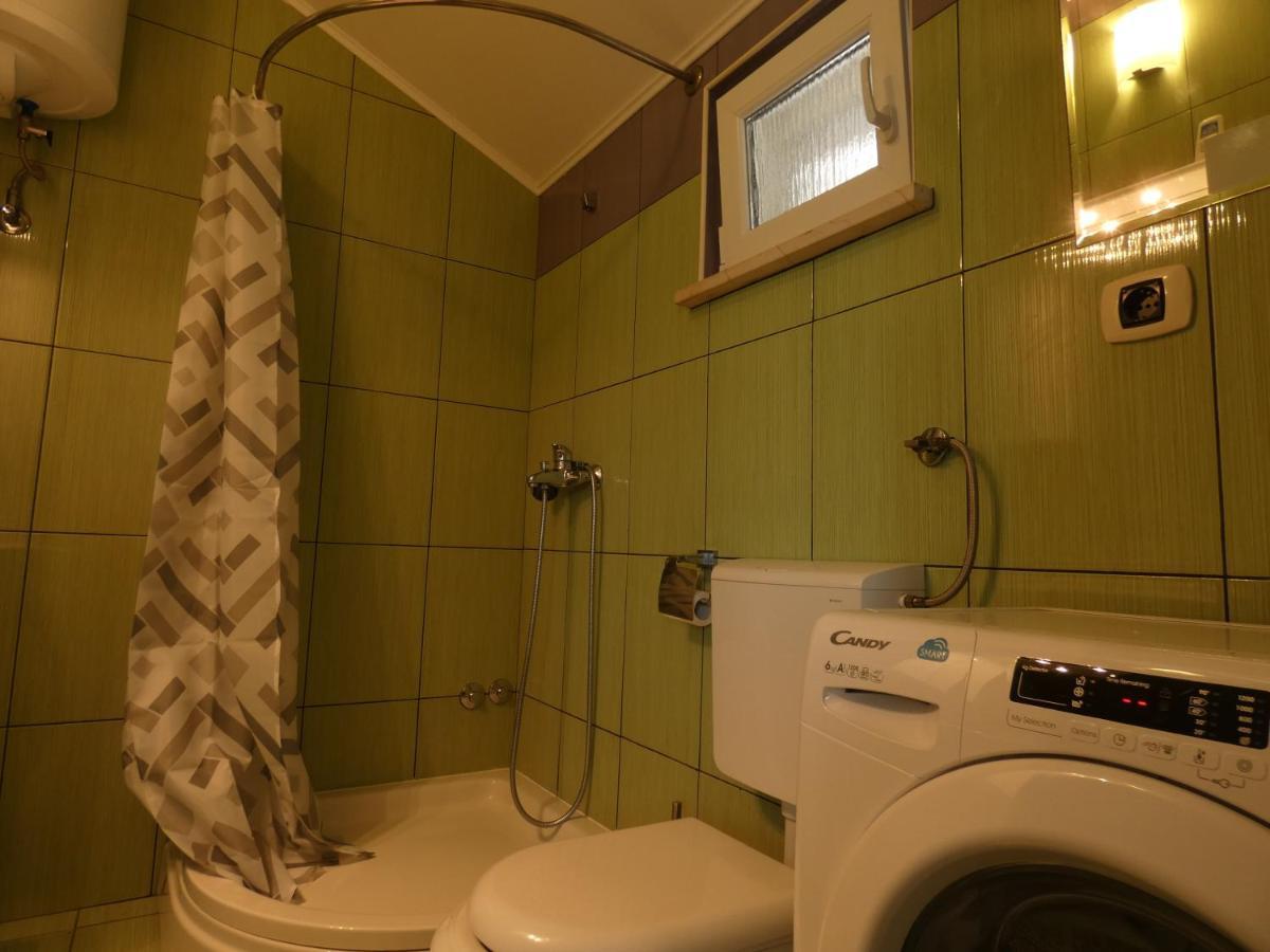 Apartments By The Sea Ubli, Lastovo - 8354 Uble ภายนอก รูปภาพ