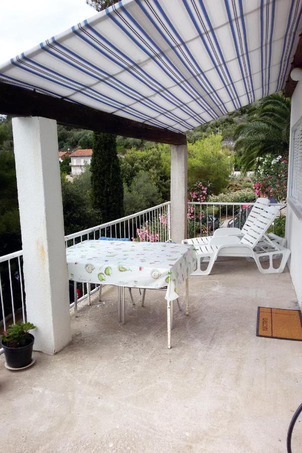 Apartments By The Sea Ubli, Lastovo - 8354 Uble ภายนอก รูปภาพ